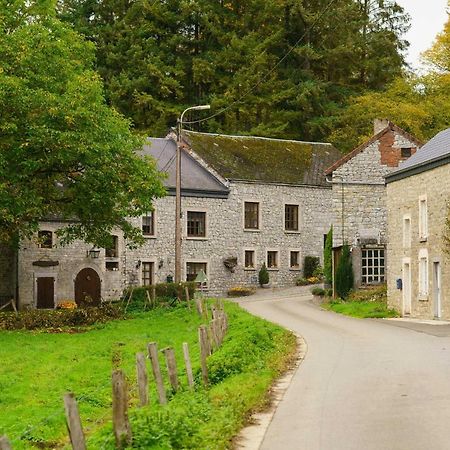 B&B Moulin De Revogne Beauraing Esterno foto
