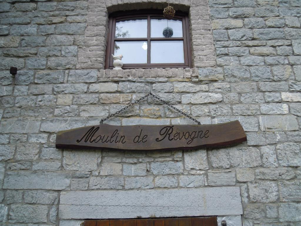 B&B Moulin De Revogne Beauraing Esterno foto