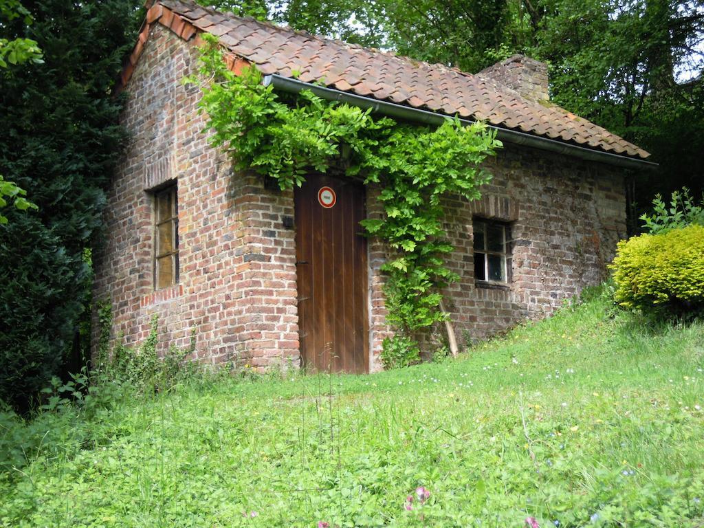 B&B Moulin De Revogne Beauraing Esterno foto