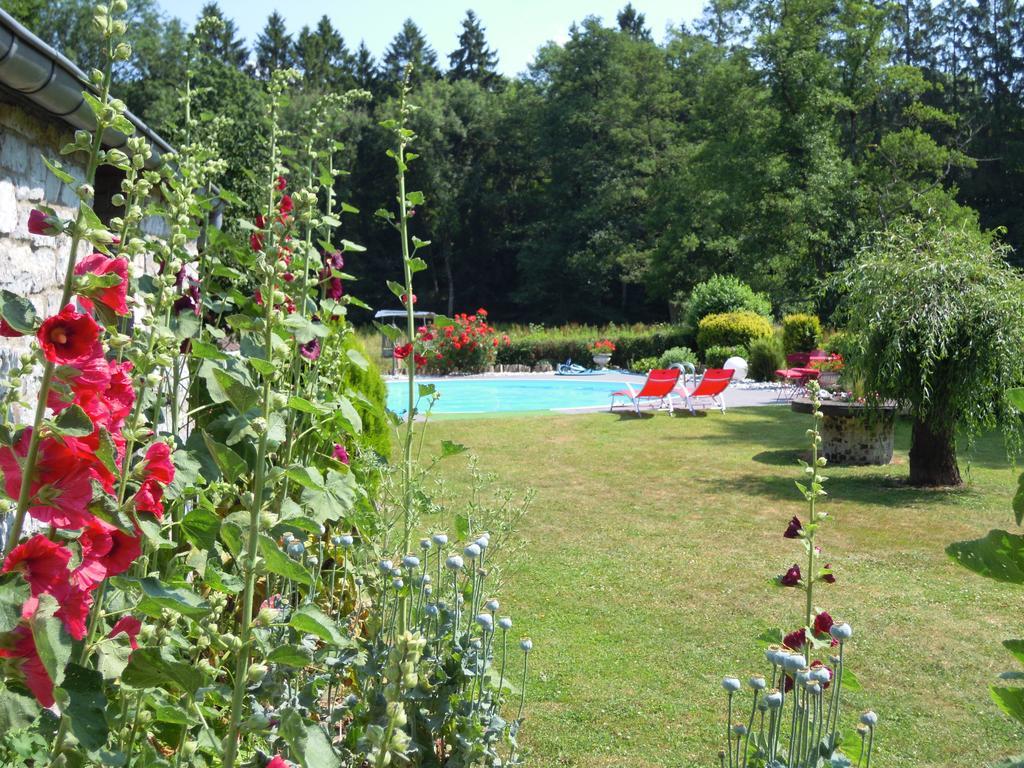B&B Moulin De Revogne Beauraing Esterno foto